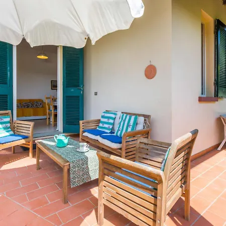 Locazione Turistica I Lecci Casa vacanze